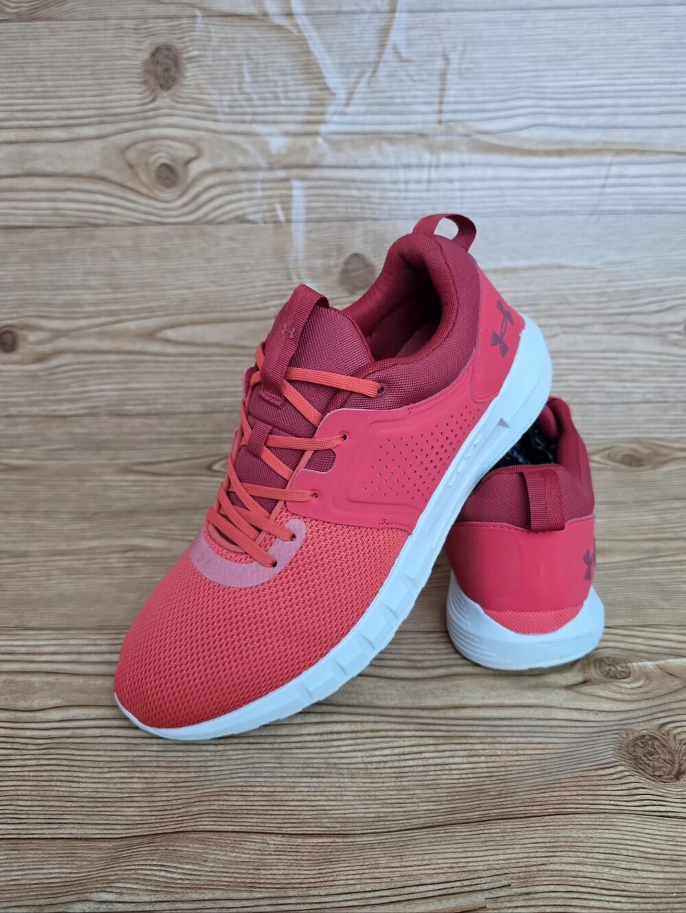 Under Armour HOVR Sneakers